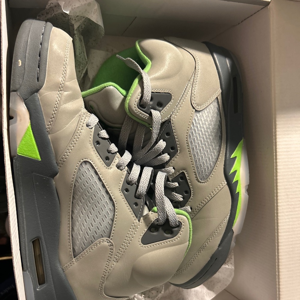 Jordan 5 green bean